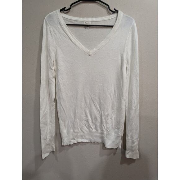 Women's white oversized v-neck long sleeve Modal blend top by a new day size XS - Picture 1 of 7